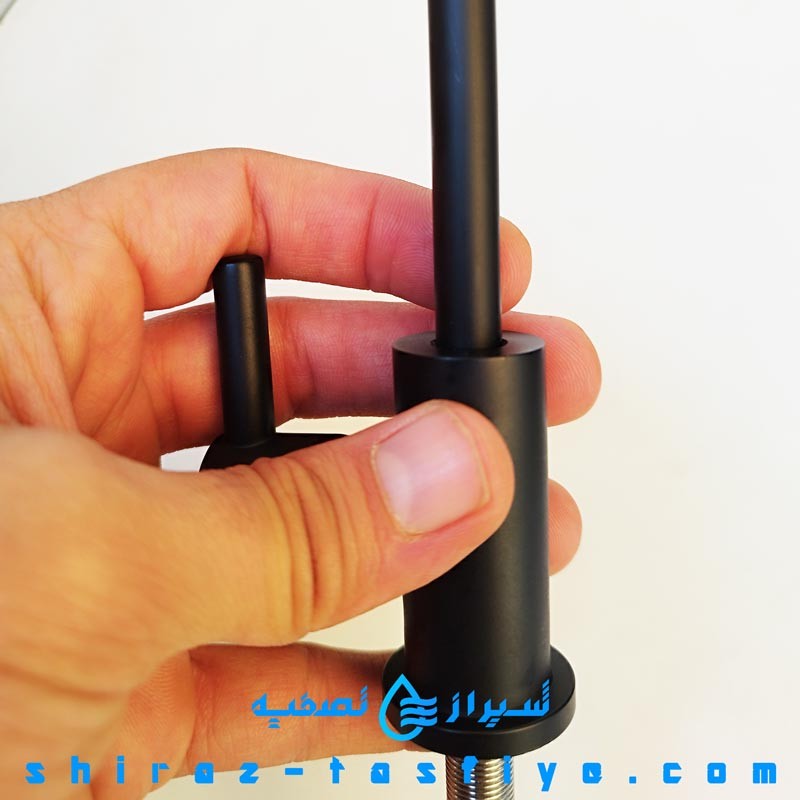 شیر روی سینک تصفیه آب خانگی رنگ مشکی مات